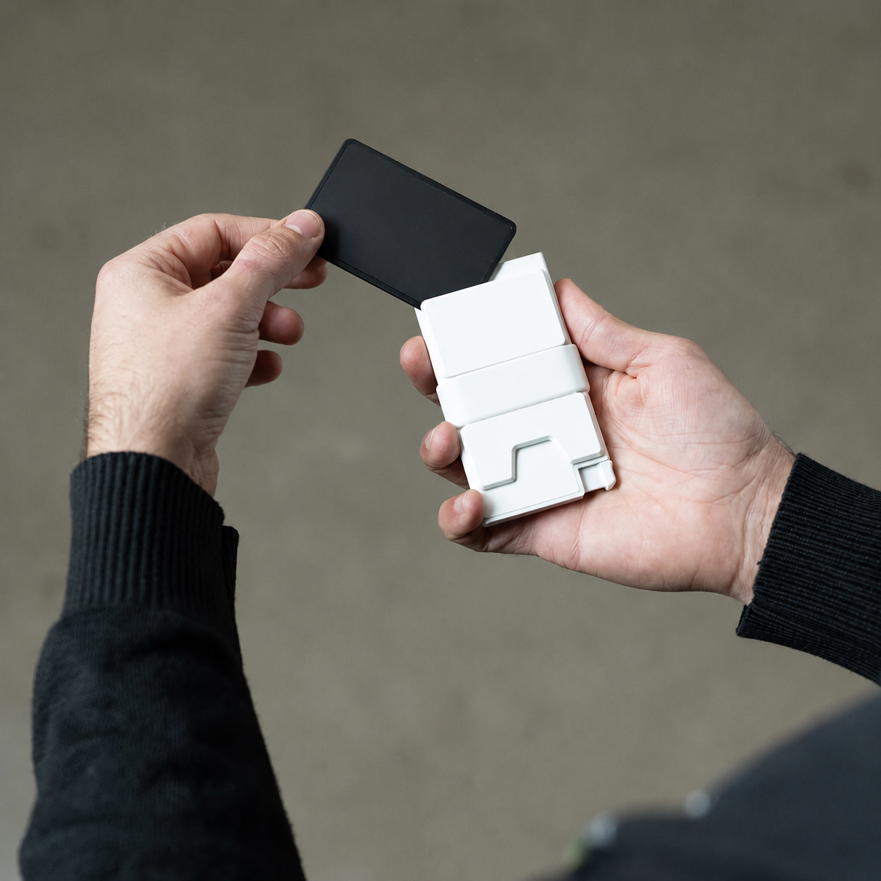 Finder Cards